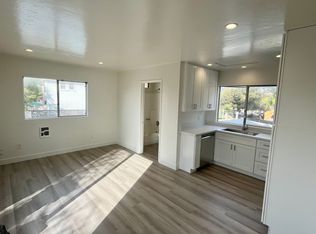 252A Melrose Ave, Encinitas, CA 92024