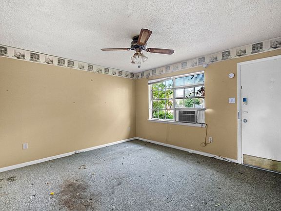 5th image of 1800 Palomino Dr