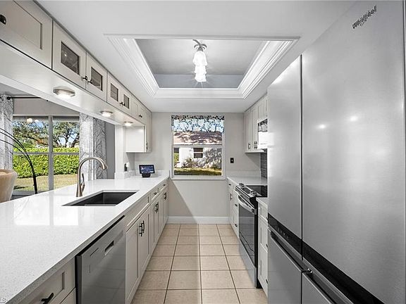 4th image of 22180 Tallwood CT #806