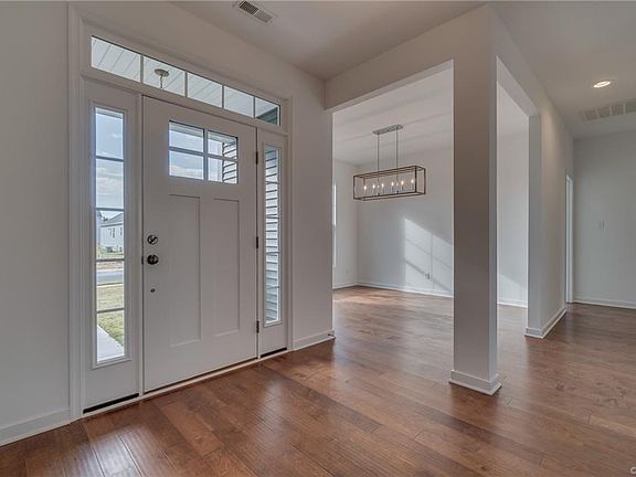 3rd image of 7608 Royal Crown Ct #I3j8g9