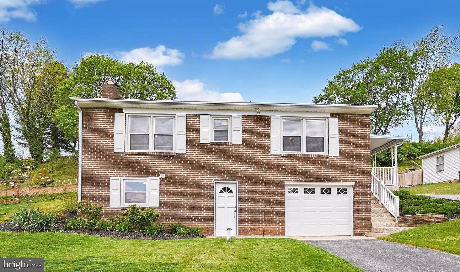 248 Pine St, Glen Rock, PA 17327 Zillow