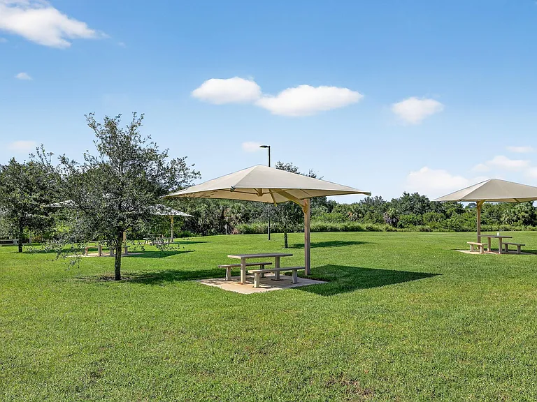 3518 Carriage Pointe Cir — Photo 35