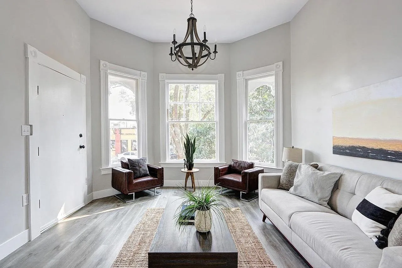 1 bed, 671 sqft, $2,000 — Photo 4