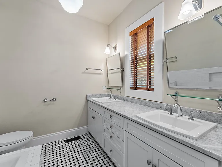 1428 Allyn Ave — Photo 46