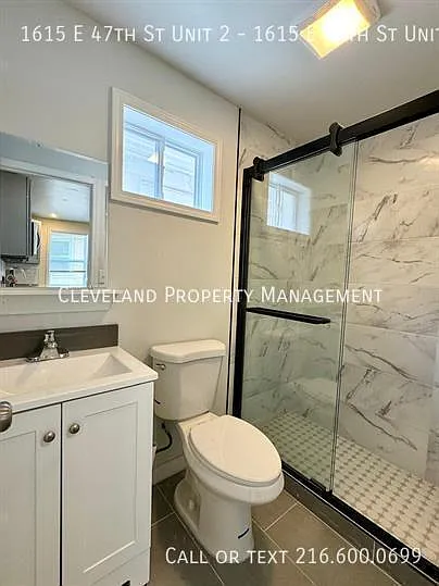 1615 E 47th St #2 — Photo 9