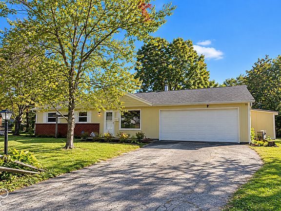 3rd image of 1802 Heather Ct