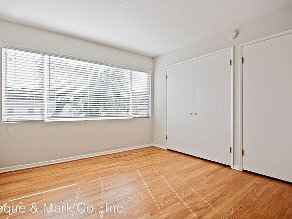 4th image of 303 California Ave APT 29