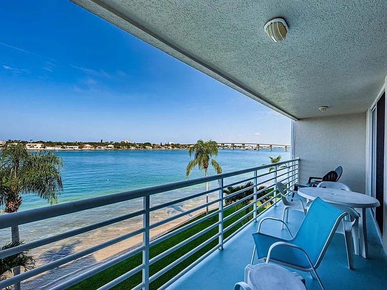 6093 Bahia Del Mar Cir #478 — Photo 20