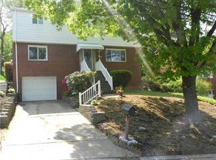 2403 High Oak Dr, Pittsburgh, PA 15220