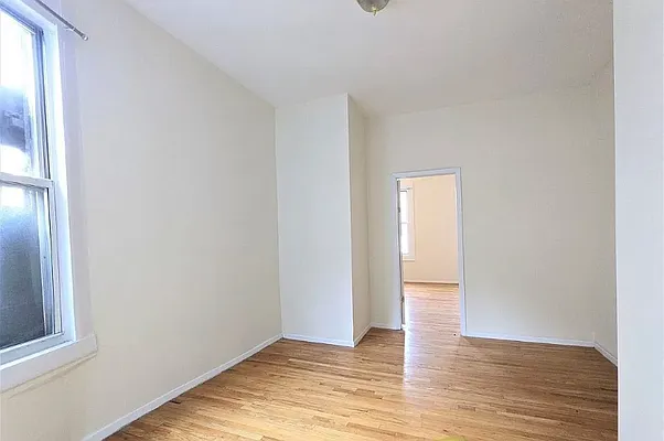 Rented by REAL New York | media 5