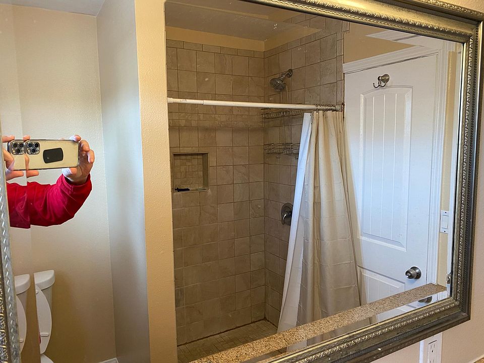 2nd image of 13138 Donegal Dr #13138