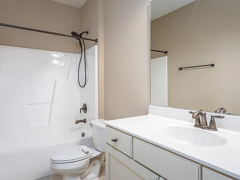 2123 Scarlet Maple Dr — Photo 20