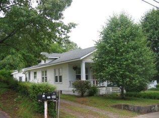 341 Bidwell St, Franklin, NC 28734