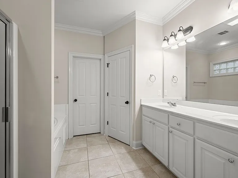 14835 Pendleton Way — Photo 16