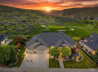 4681 N Villa Ridge Way, Boise, ID 83703