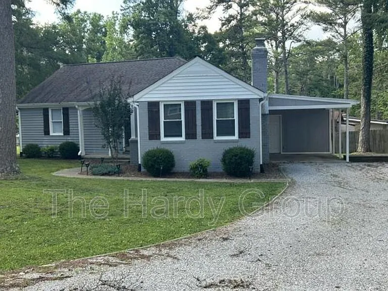 934 McKellar Dr — Photo 17