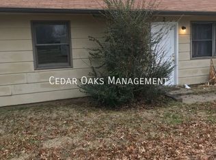 321 S Neal St APT 4, Prairie Grove, AR 72753