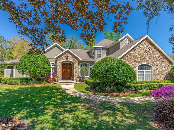 2nd image of 71 Shadowcreek Way
