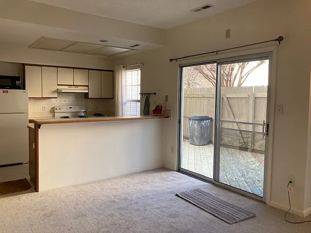 4658 Georgetown Pl — Photo 2