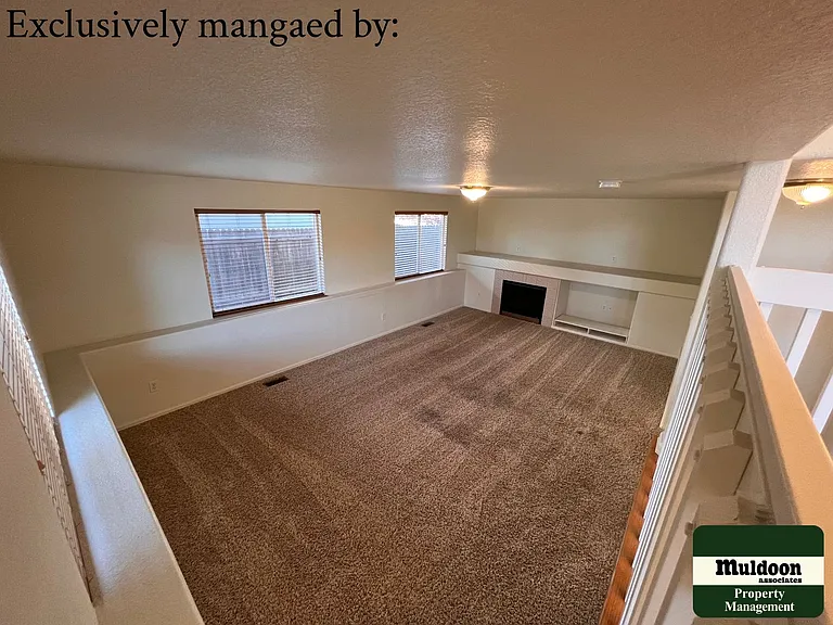 5807 Poudre Way — Photo 28