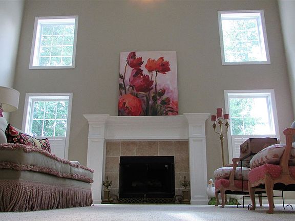 5th image of 214 Ashbury Ct #5