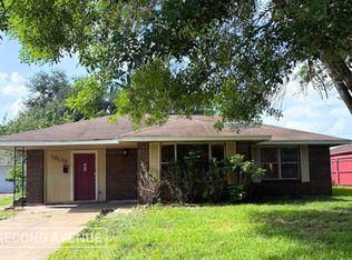 1809 Virginia Ln, Pasadena, TX 77502