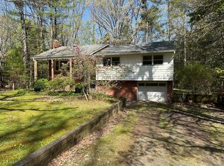 71 Witchtree Rd, Woodstock, NY 12498