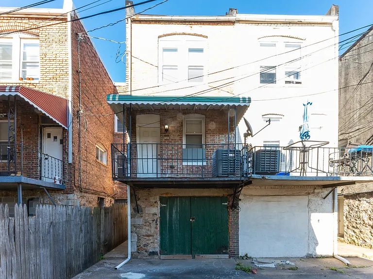 1514 N Luzerne Ave — Photo 16