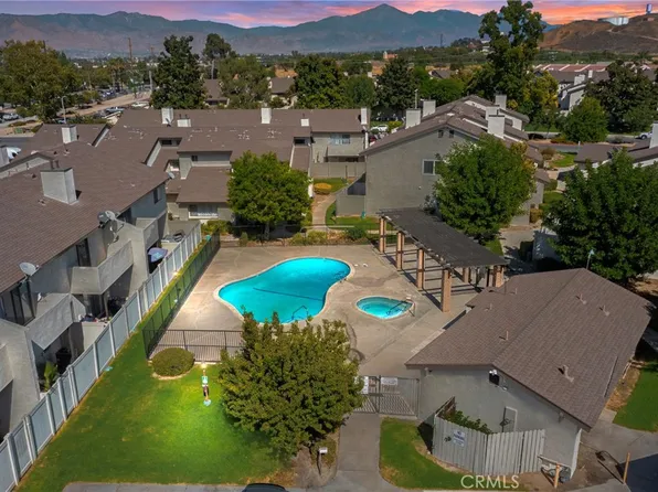1187 Mohave Dr, Colton, CA 92324