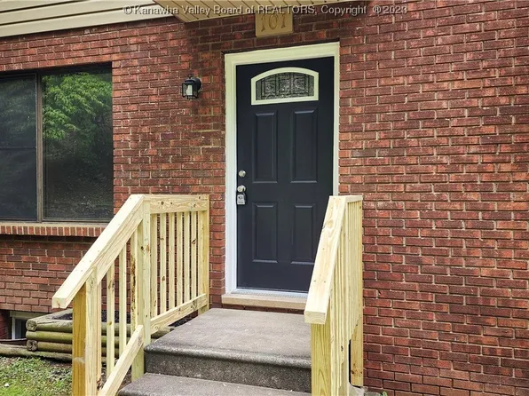 101 Walker Dr, Dunbar, WV 25064