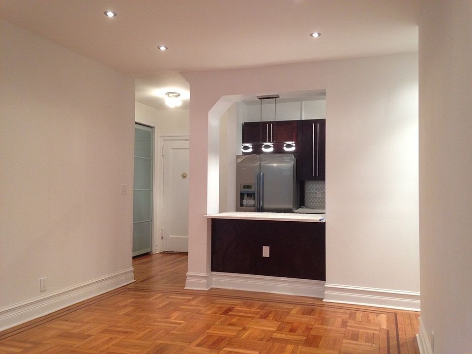 1st image of 333 4th St APT 2H