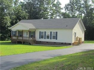 2864 Sweeping Pine Dr, Denver, NC 28037