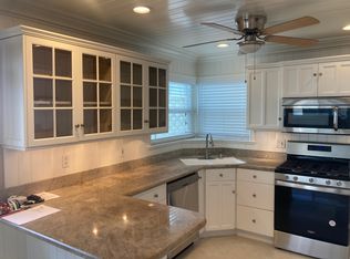 135 Opal Ave #B, Newport Beach, CA 92662