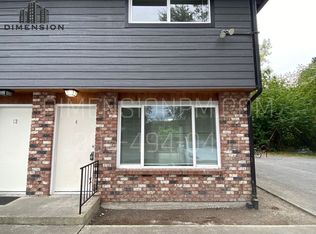 1601 N Laventure Rd #14, Mount Vernon, WA 98273