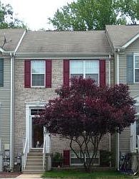 1st image of 338 N Barrington Ct
