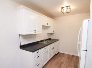 2009 E Nye St APT 6, Sioux Falls, SD 57103