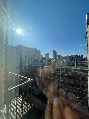 Rented by KNOCKKNOCK LLC | media 6