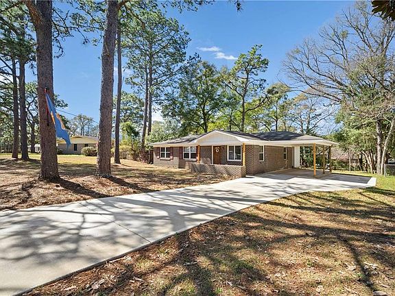 5th image of 672 Tarawa Dr