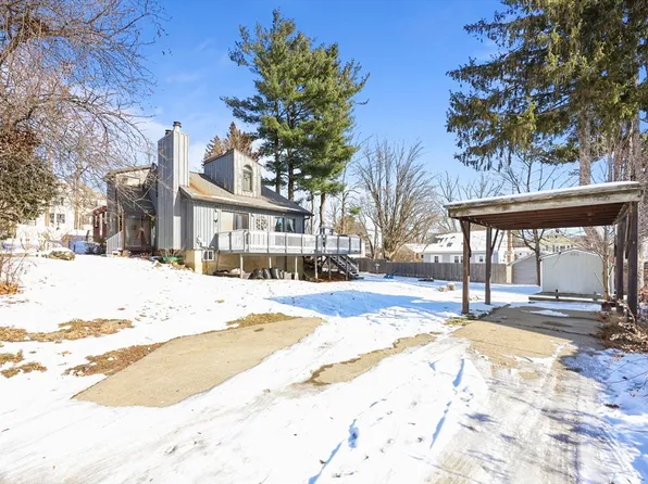 74 Norman Ave, Pittsfield, MA 01201