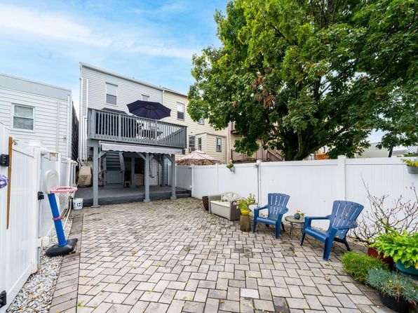 67A Columbia Ave