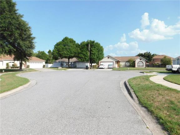 3rd image of 1829 Wood Violet Dr