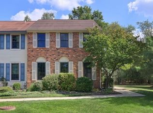 207 Amherst Ct, Hillsborough, NJ 08844