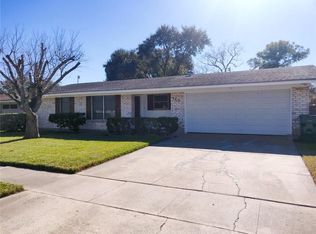 3713 Bentwood Ln, Corpus Christi, TX 78415