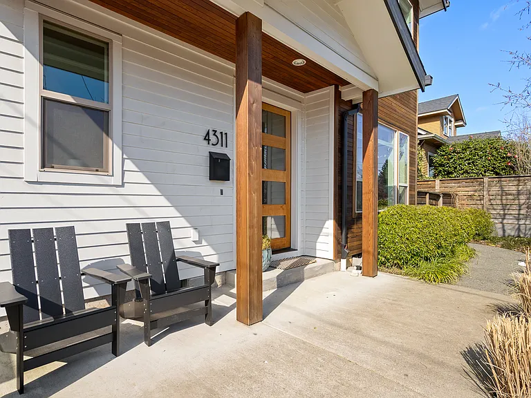 4311 N Borthwick Ave #1 — Photo 31