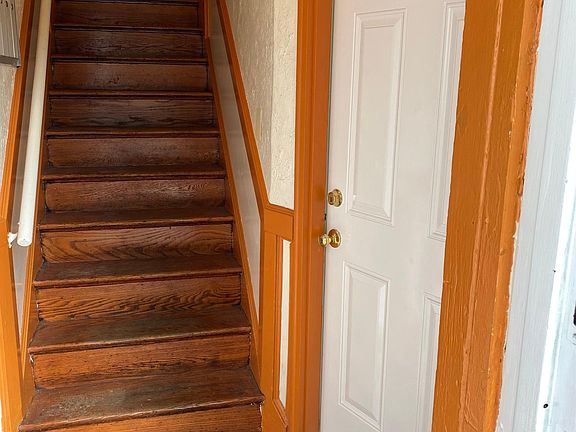 Apartment Entry