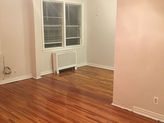 2nd image of 2182 47th St #2