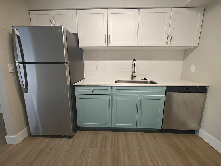 4405 S Semoran Blvd #7 — Photo 6