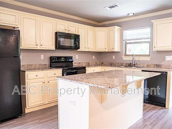 3rd image of 4131 W Sardinia Way