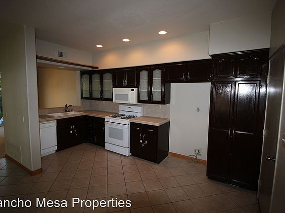5th image of 10976 Creekbridge Pl