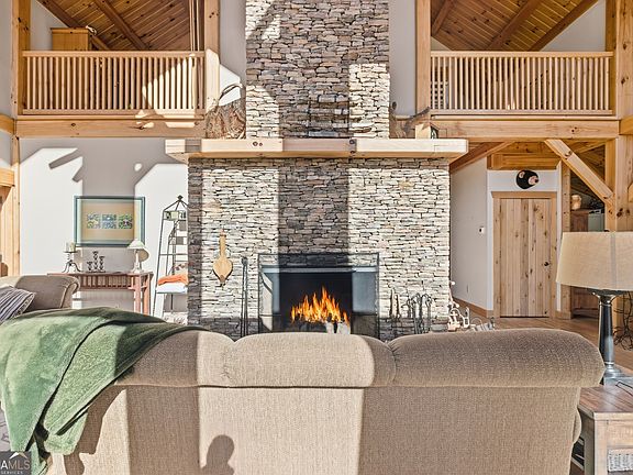 5th image of 526 Grandaddy Still Rd